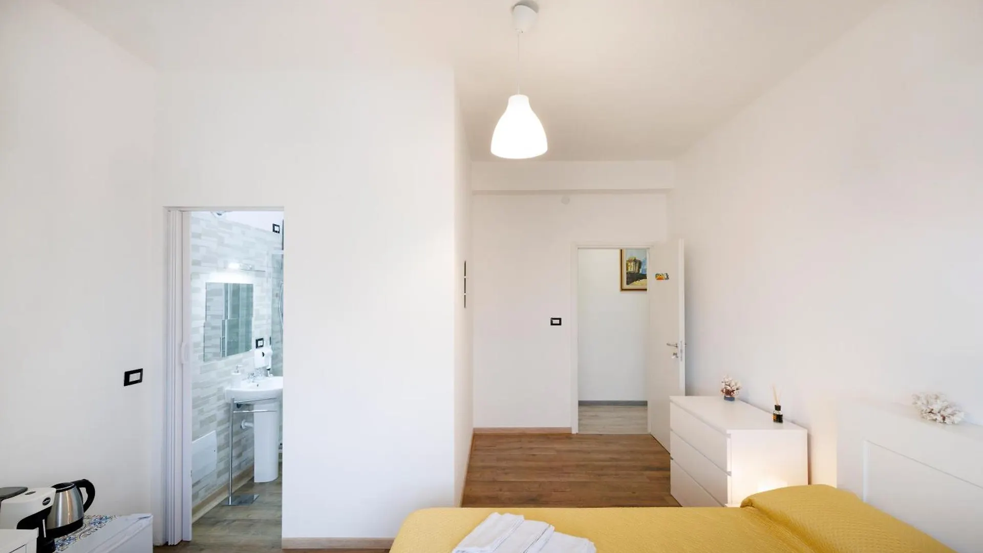 La Fenice Suites Sardinia Quartu Sant'Elena Guest house